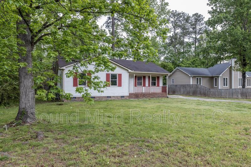 8221 Rocky Ct - Photo 2 of 30