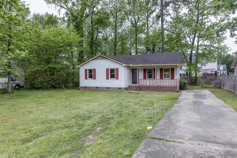 8221 Rocky Ct - Photo 3 of 30