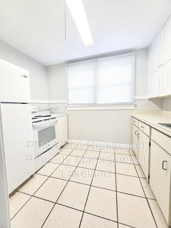 115 8th St Se - Photo 5 of 14