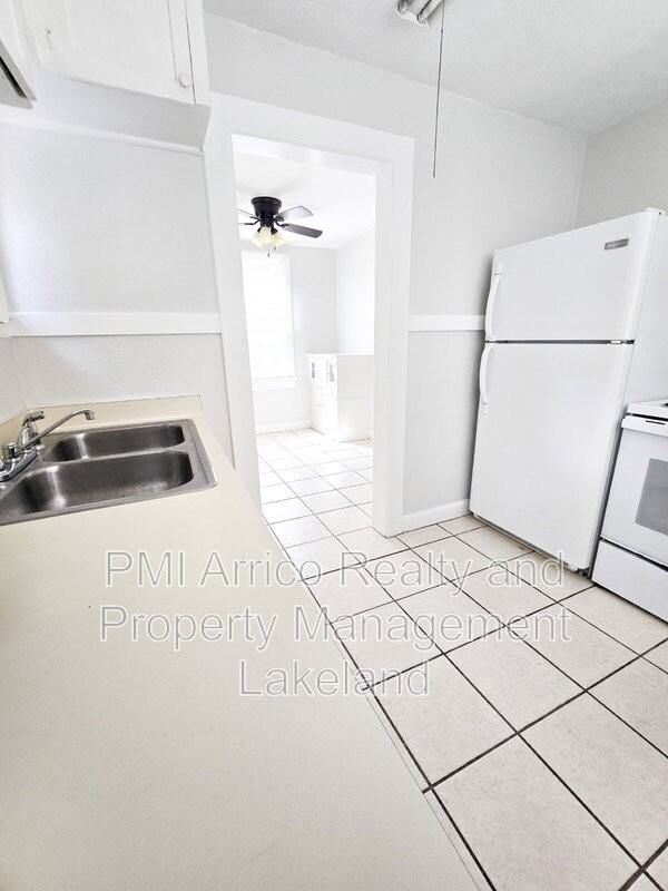 115 8th St Se - Photo 6 of 14