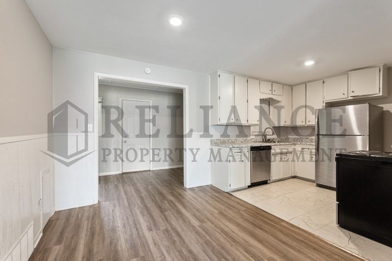 1231 Harding St - Photo 7 of 18