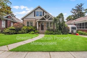 featured image of 419 E 54th St