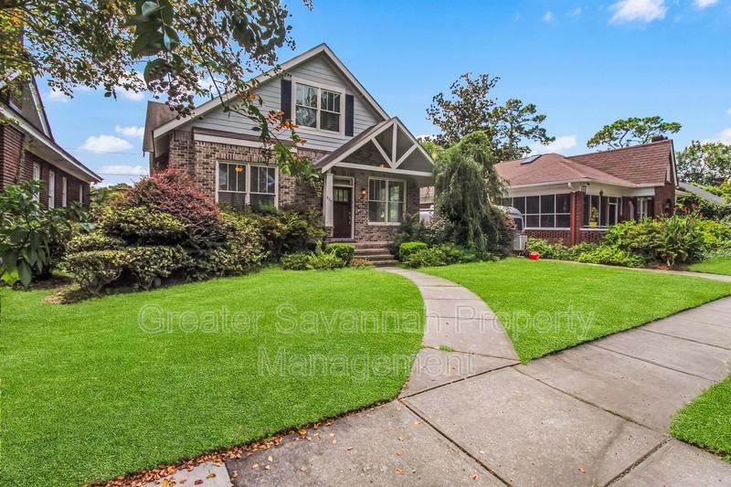 419 E 54th St - Photo 2 of 50