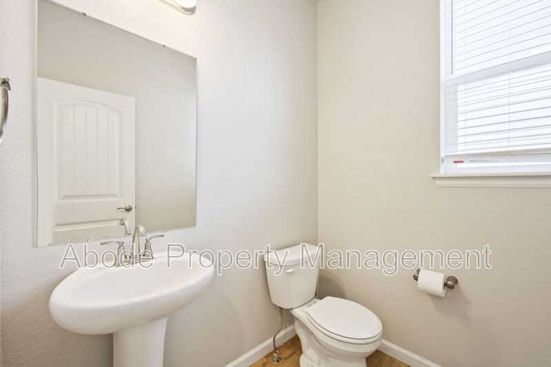 1223 104th Ave - Photo 4 of 23