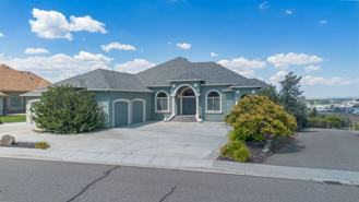 464 Sundance Dr - Photo 1 of 1