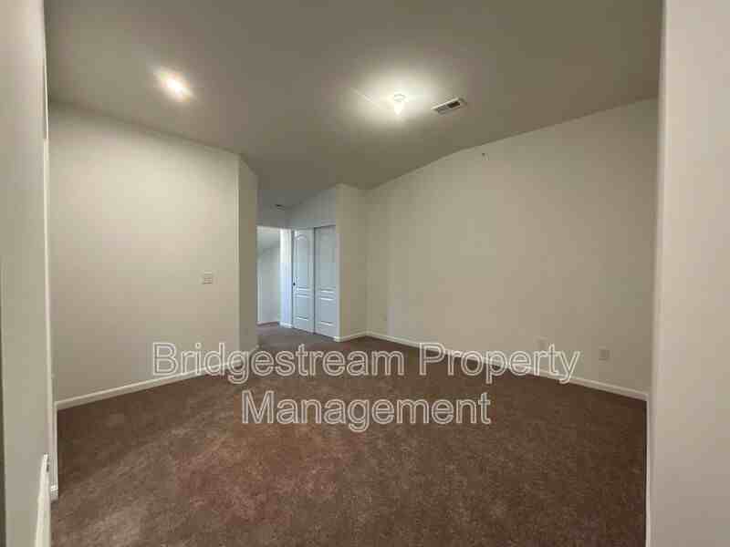 1677 S Golden Clove Bnd - Photo 6 of 15