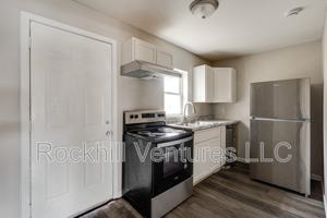 featured image of 207 Napier St #5