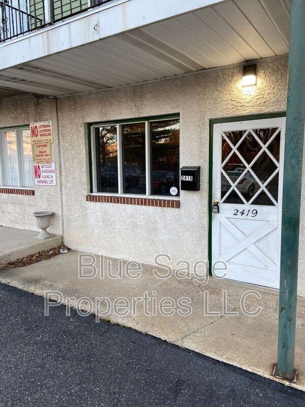 2421 3rd Ave Apt A #5 - Photo 3 of 11