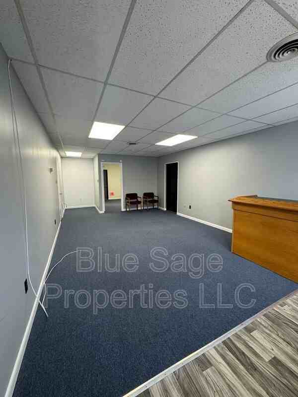 2421 3rd Ave Apt A #5 - Photo 4 of 11