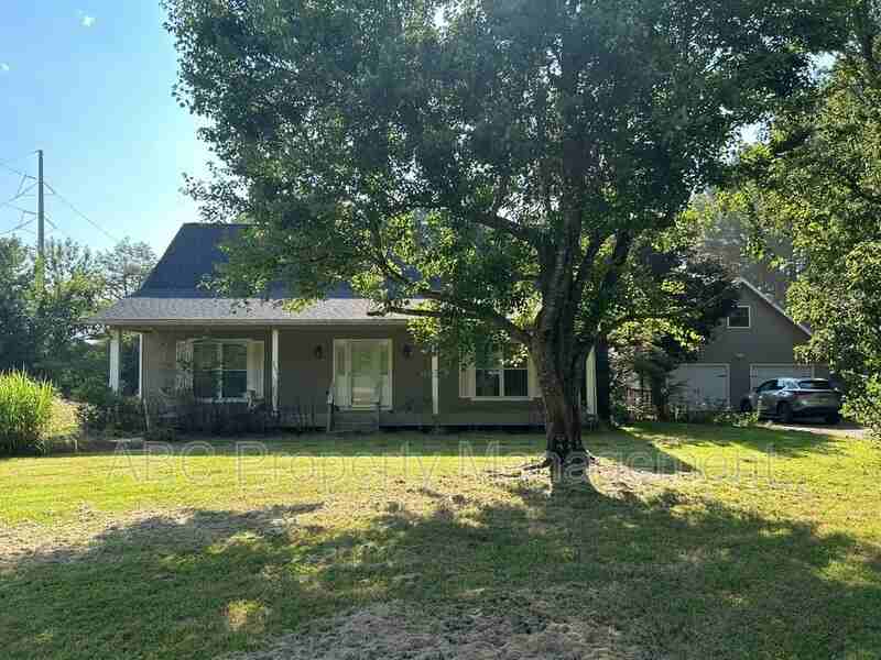 4084 N Lexington Ln - Photo 3 of 28