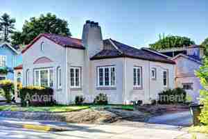 featured image of 2015 Nw Van Buren Ave