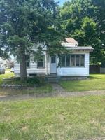 featured image of 404 N Nursery Ave