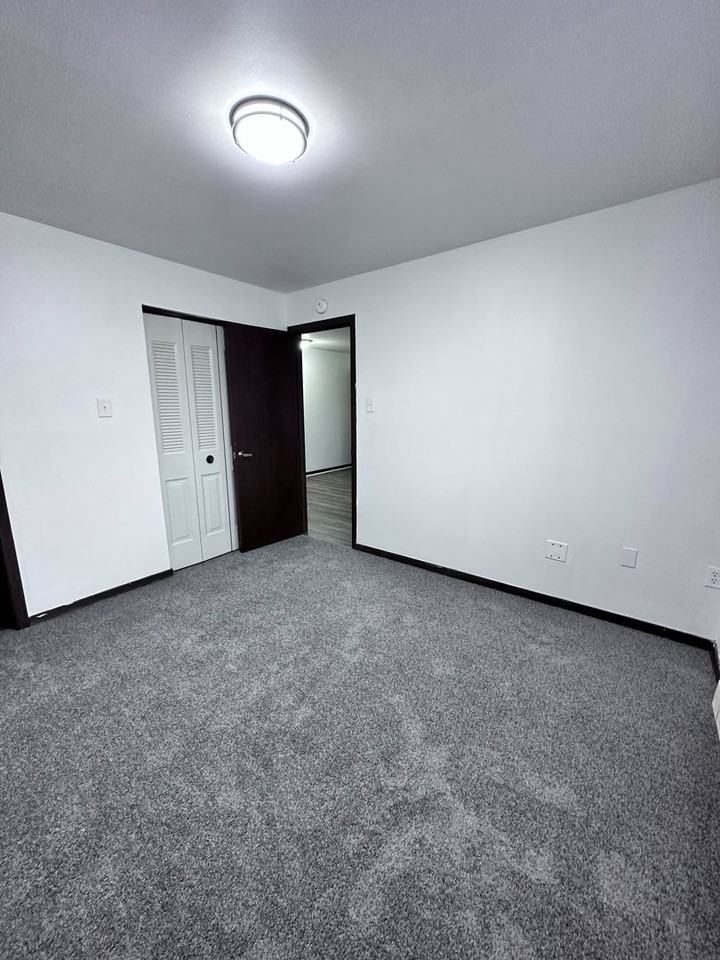 458 Market St #43 - Photo 6 of 9