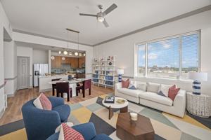 featured image of 4620 N Braeswood Blvd