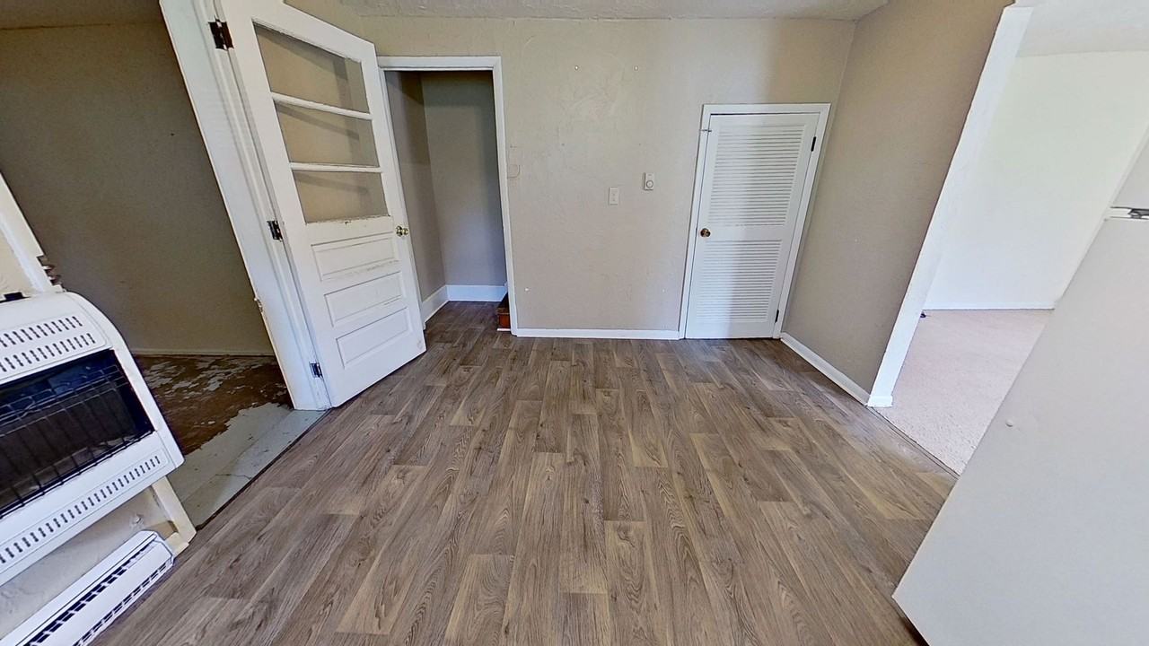 185 Burkholder Rd - Photo 7 of 13