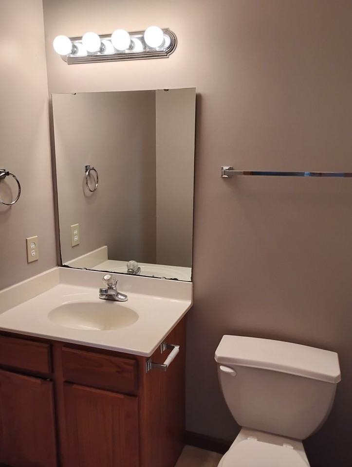 3296 Hopkins Dr - Photo 7 of 12