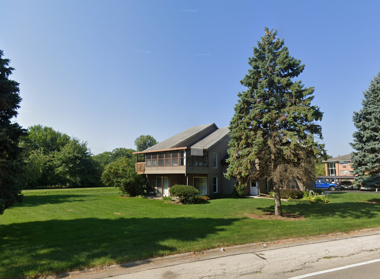 Wesleyan Apartments - Photo 3 of 9