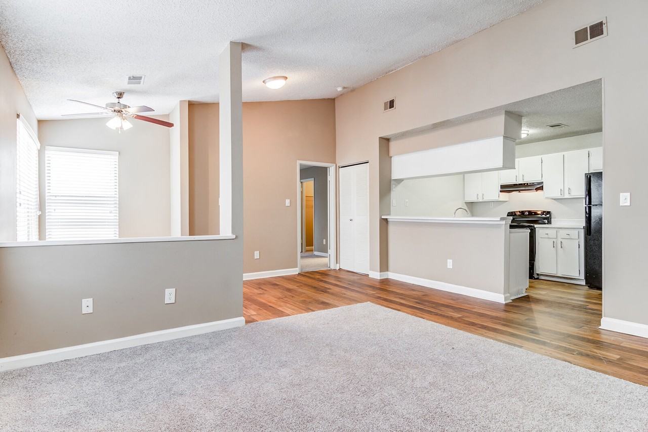 Summit Station - Photo 3 of 30