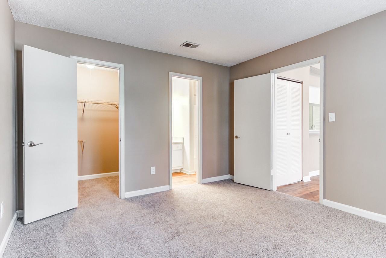 Summit Station - Photo 2 of 30