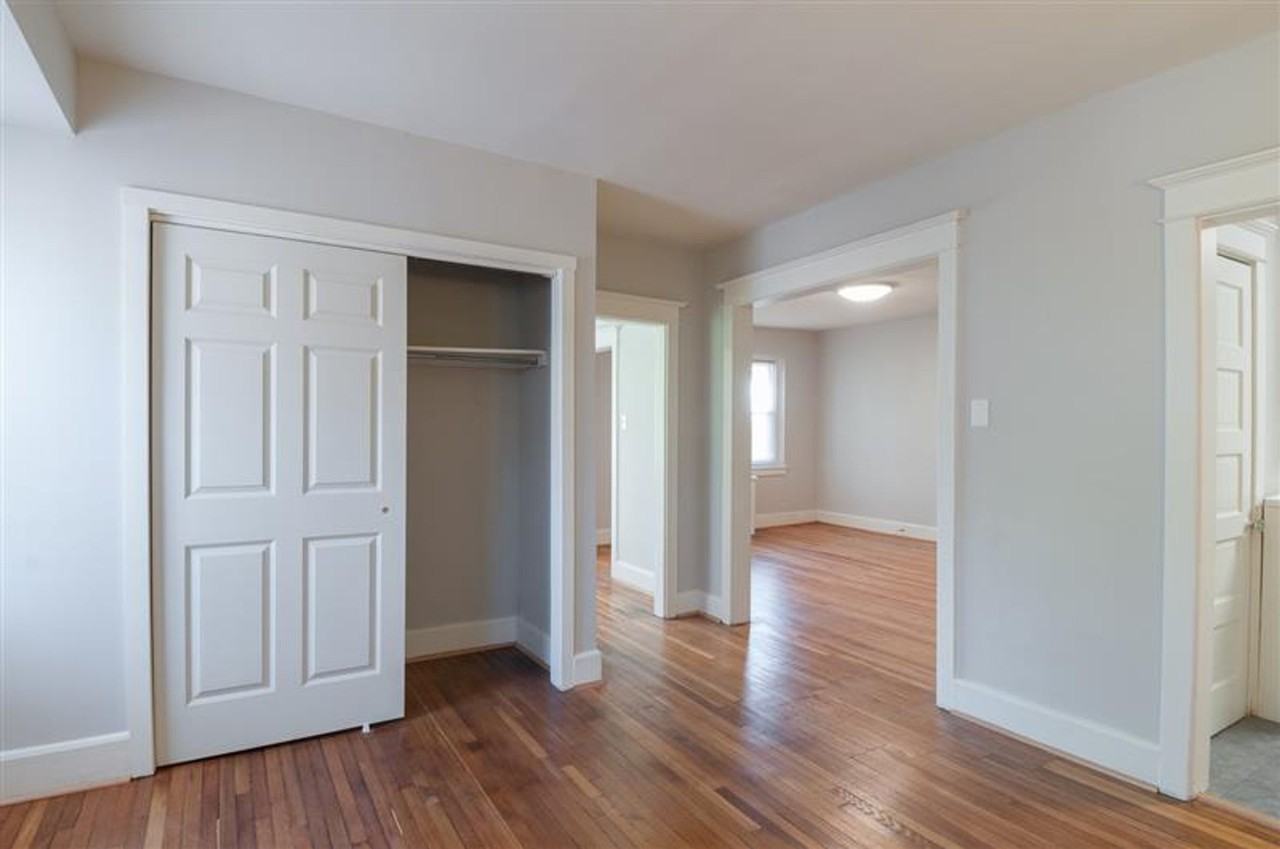 Metropolitan Narberth Station - Photo 6 of 47