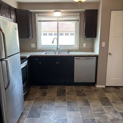 1511 West 4th Street - Photo 2 of 8