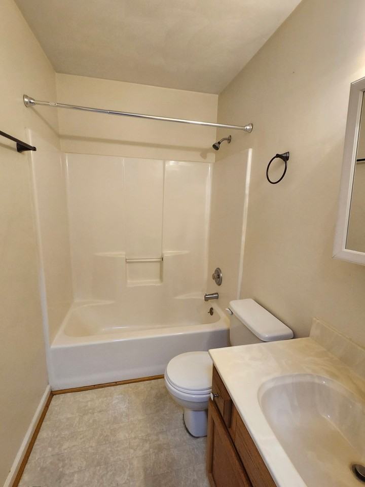 Epperly Apartments - 14 Units - Photo 2 of 8