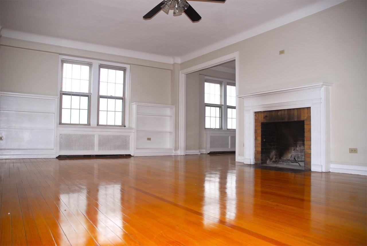 Parkstone Apartments - Photo 2 of 16