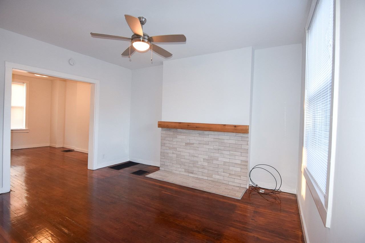 1487-1499 Hamlet Street - Photo 2 of 11