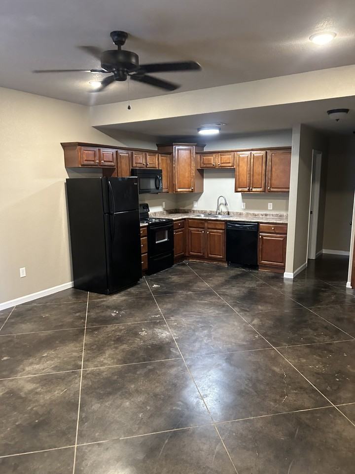 4703 Samantha Avenue - Photo 2 of 13