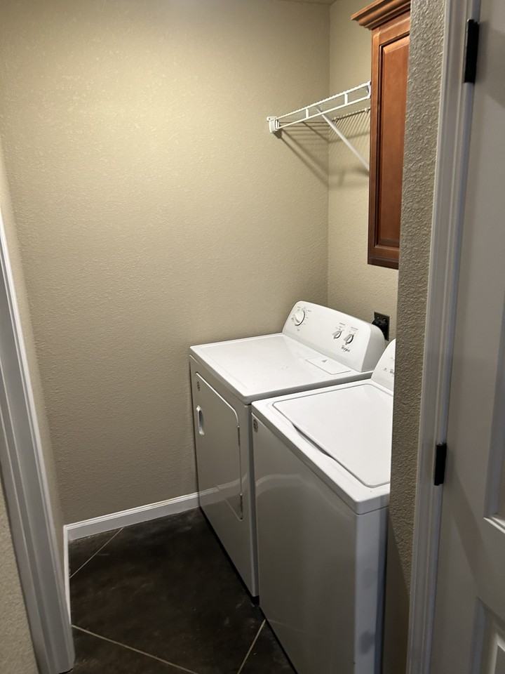 4703 Samantha Avenue - Photo 3 of 13