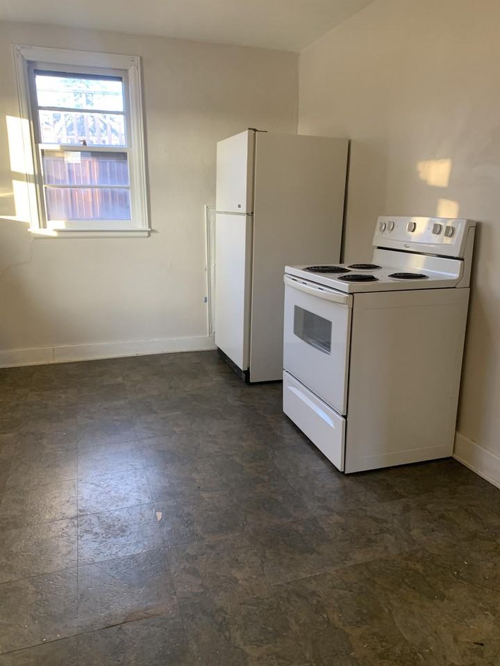 1719 3rd Avenue East - Photo 2 of 13