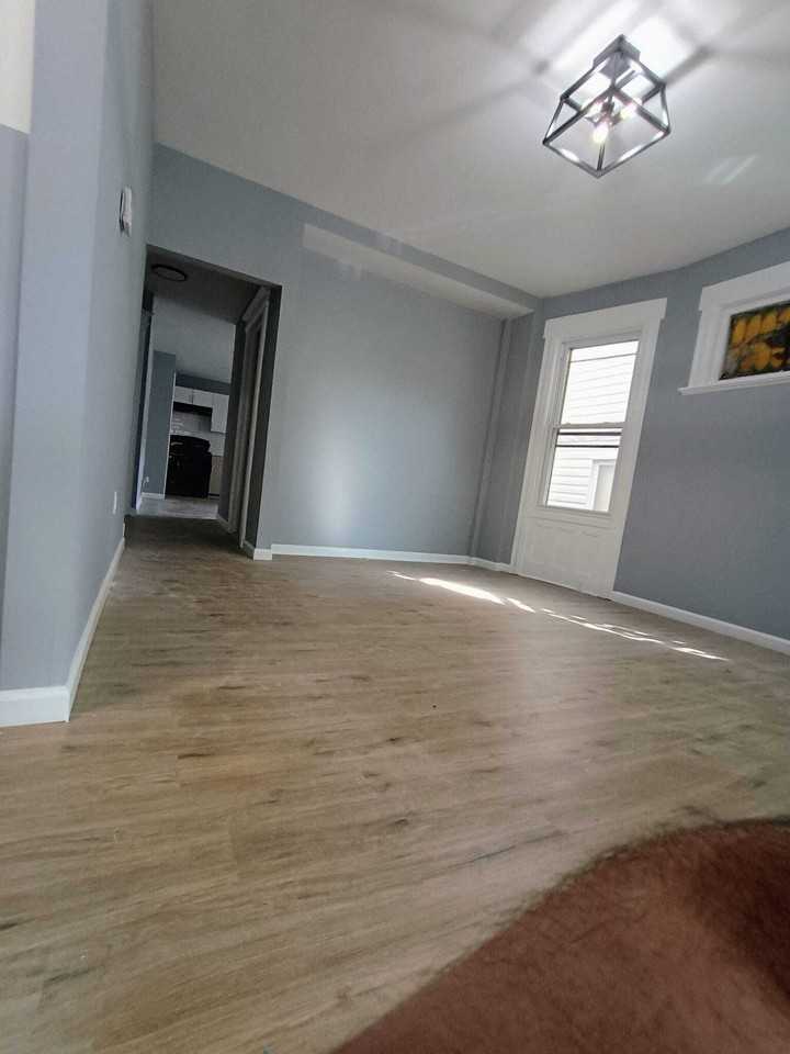 166 Ridgewood Avenue - Photo 5 of 15