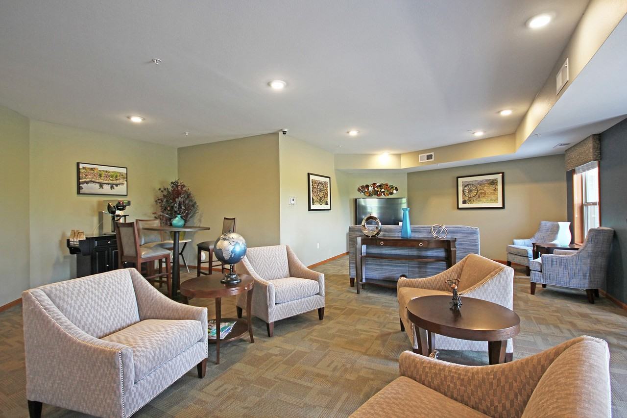 Parkview East - Photo 5 of 16