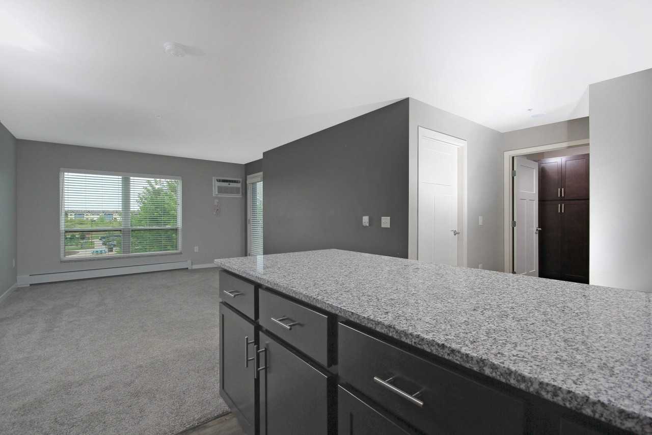 Sapphire Apartments - Photo 2 of 15