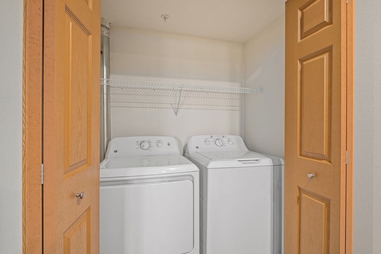 Coopers Landing Apartments - Photo 5 of 46