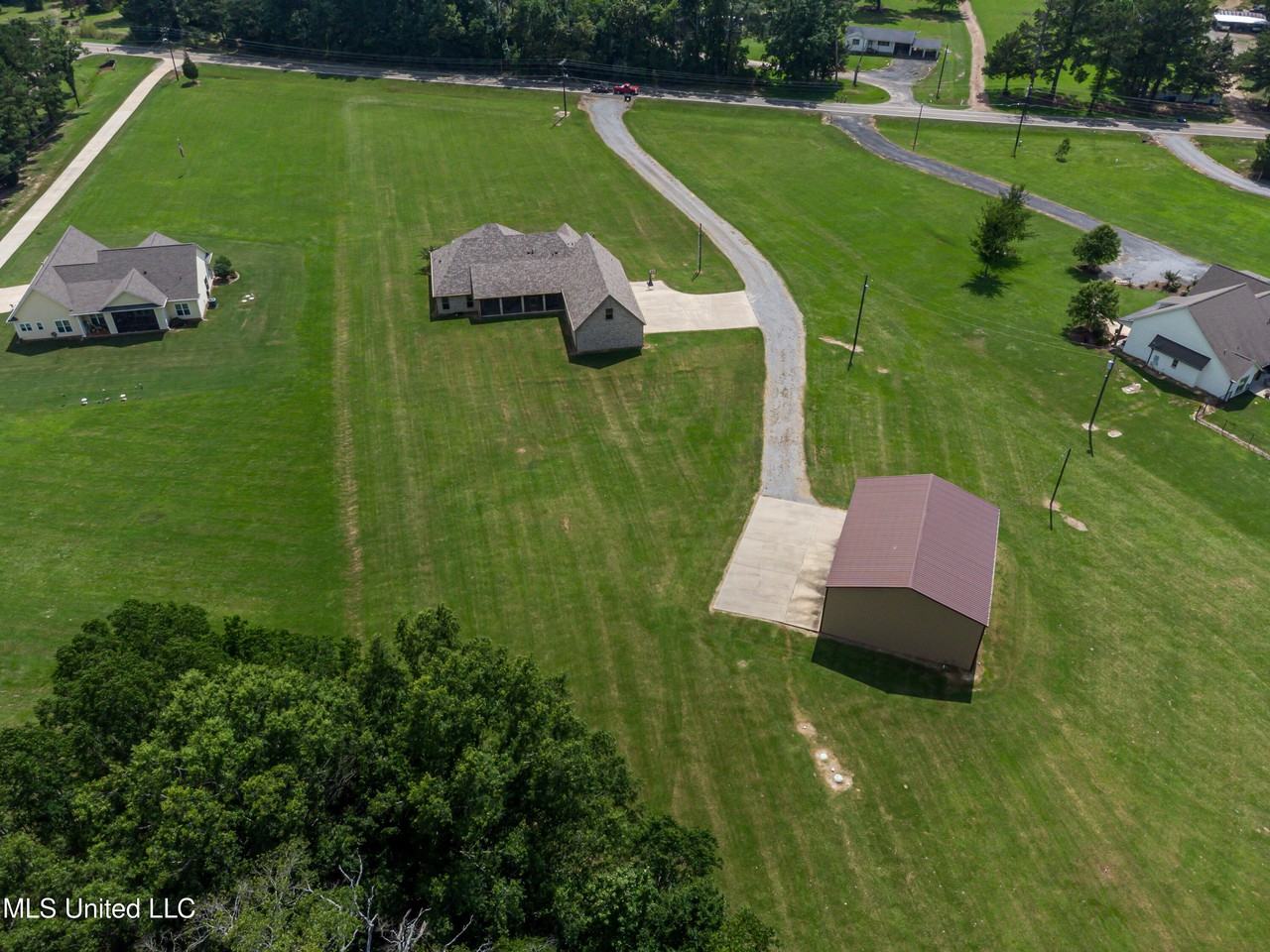 4072 Mississippi Highway 471 - Photo 3 of 50