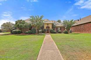 113 W Pinebrook Dr - Photo 1 of 1