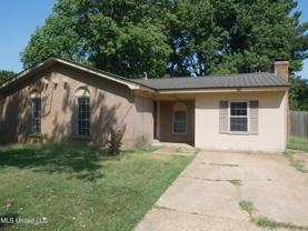 6535 Hermitage Rd - Photo 1 of 1