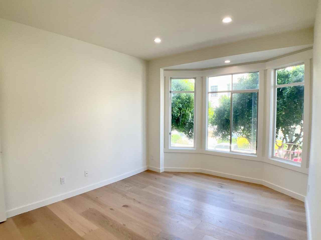 1601 Beach St #103 - Photo 6 of 20