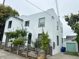 featured image of 1539 E 38th St