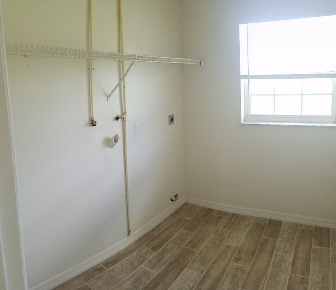 40 Hemlock Trce - Photo 6 of 15