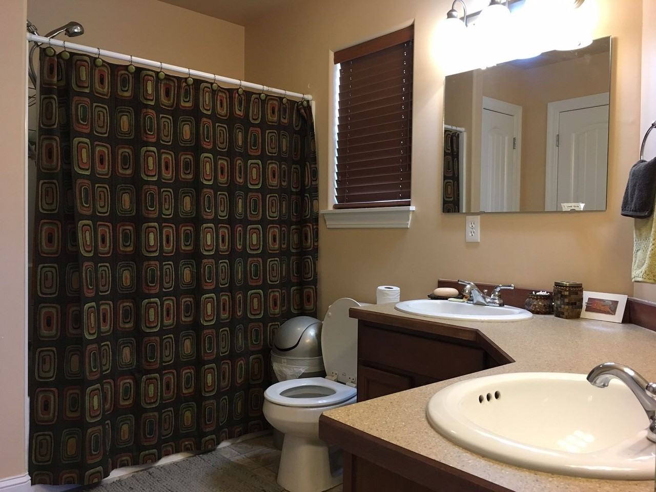 959 Pin Ave - Photo 3 of 12