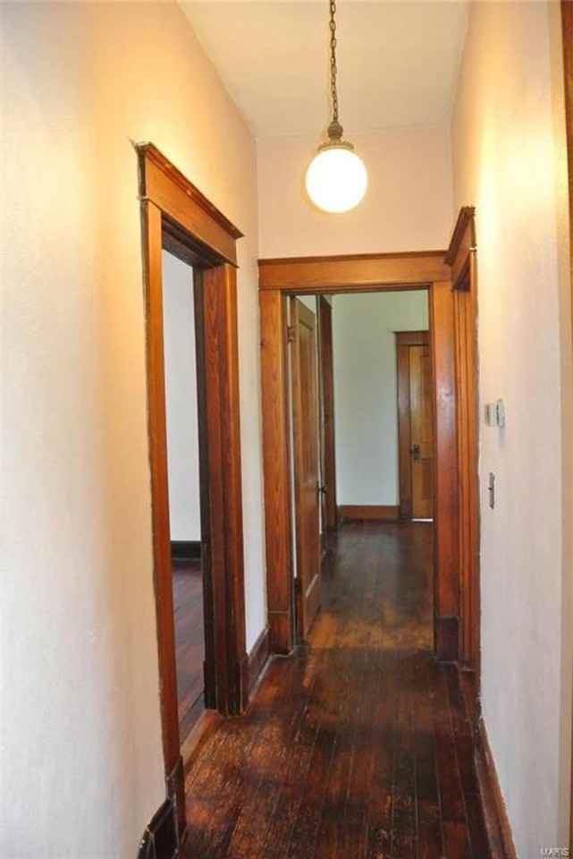 613 W Clay St - Photo 3 of 19