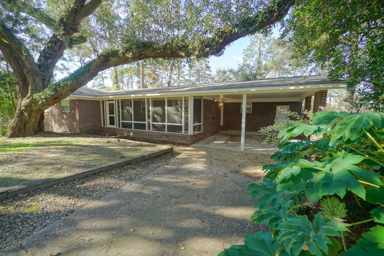 1804 Skyland Dr - Photo 2 of 50