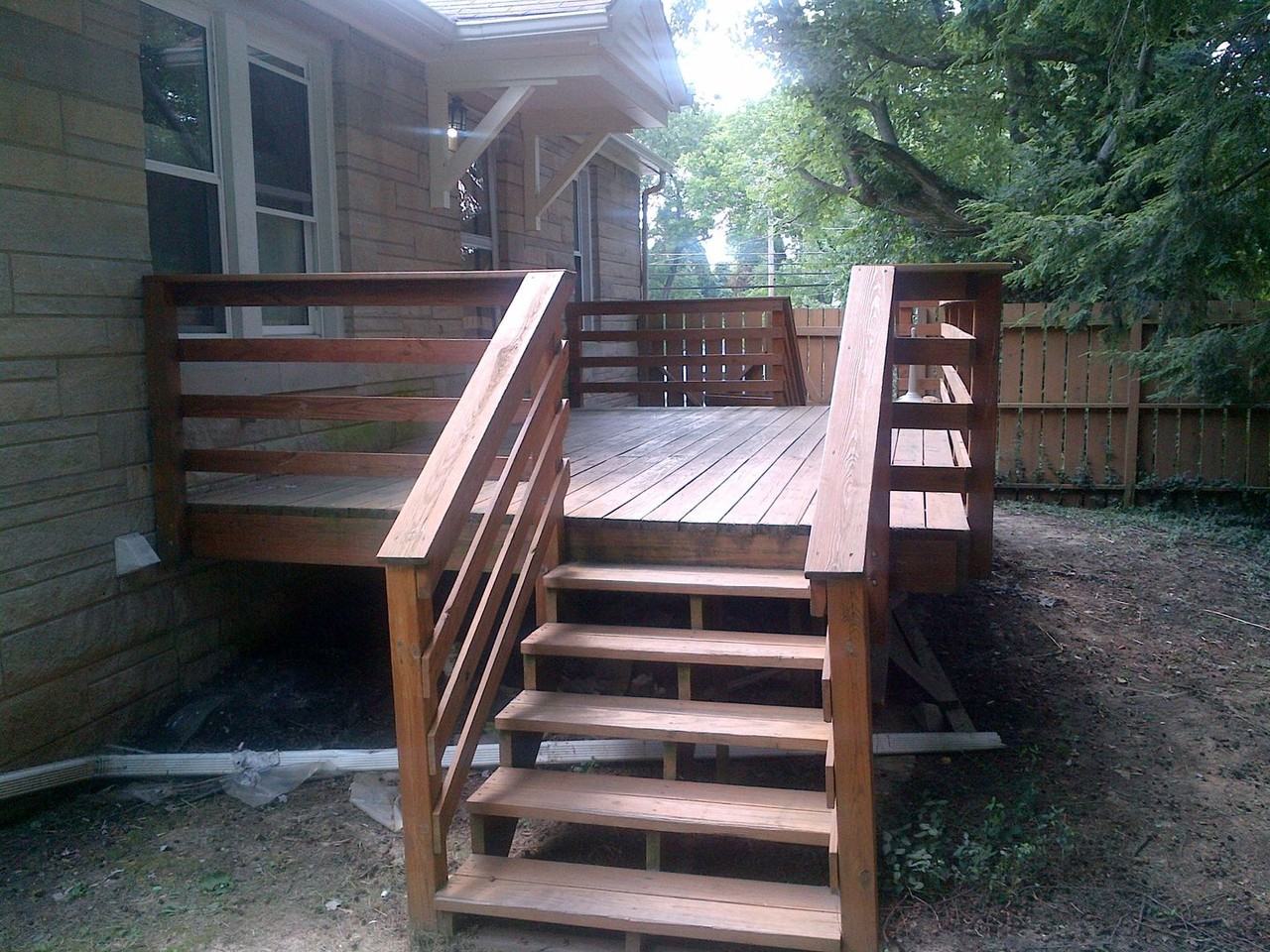 1412 N Kinser Pike - Photo 4 of 12