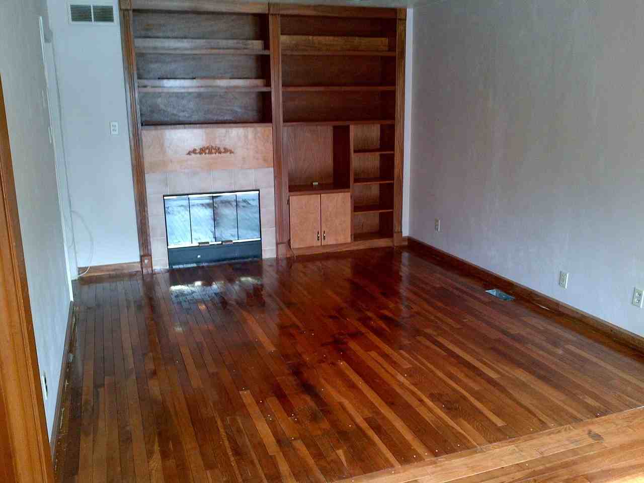1412 N Kinser Pike - Photo 5 of 12