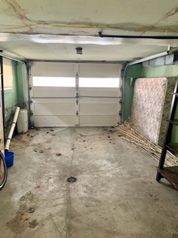 1123 N Madison St - Photo 3 of 20