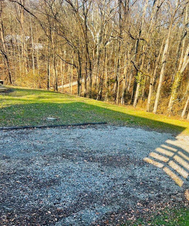 3305 N Russell Rd - Photo 3 of 15