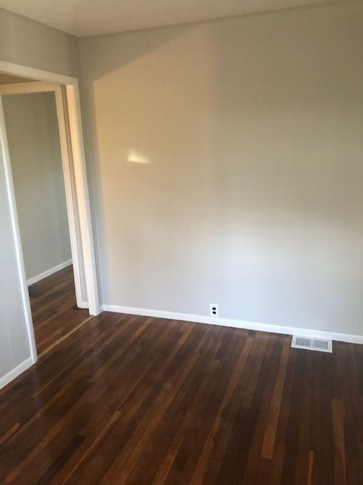 3942 W Stoutes Creek Rd - Photo 5 of 17