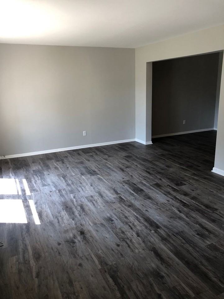 3331 N Valleyview Dr - Photo 2 of 25